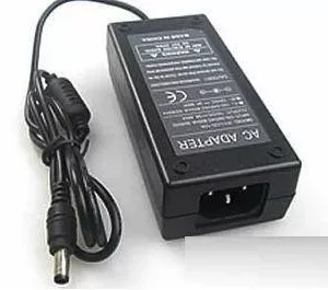 Alimentator 12V 5A 60W 2.5*5.5 de la 220V AC/DC