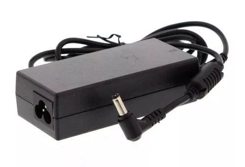Alimentator pentru laptop Toshiba 19V 3.95A 75W mufa 5.5x2.5 mm Well