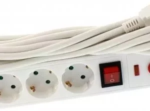 Prelungitor 3 prize 3m cu protectie 3xg1.5mmp 3500W 16A IP20 Well