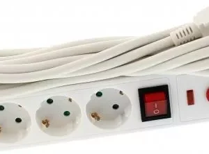 Prelungitor 3 prize 5m cu protectie cablu 3xg1.5mmp Well