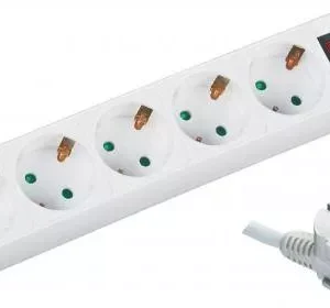 Prelungitor 5 prize 5m cu intrerupator 3xG1.5mmp 3500W Well